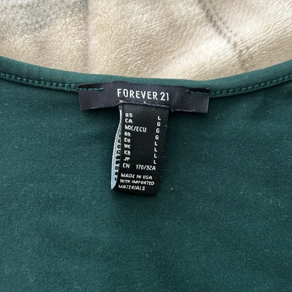 Forever21 Long sleeve crossed front Dark Green Going Out Top - Picture 4 of 5